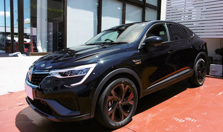 アルカナ R.S. ライン E-TECH ハイブリッド